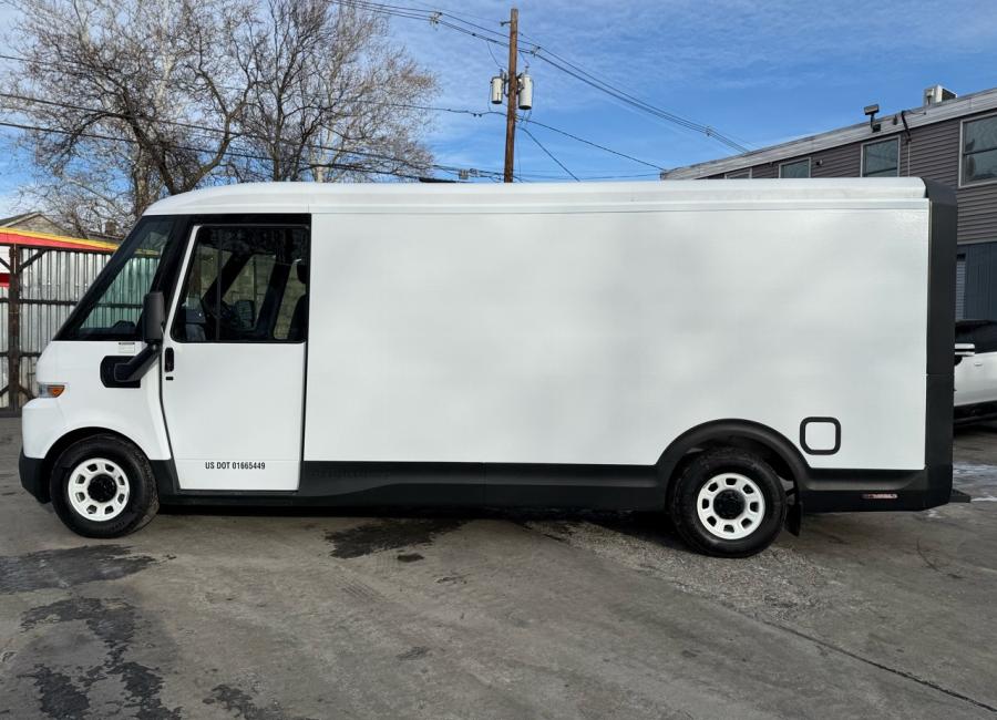 Salvage 2025 Chevrolet Brightdrop 600 in White