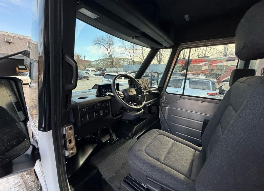 Salvage 2025 Chevrolet Brightdrop 600 in White