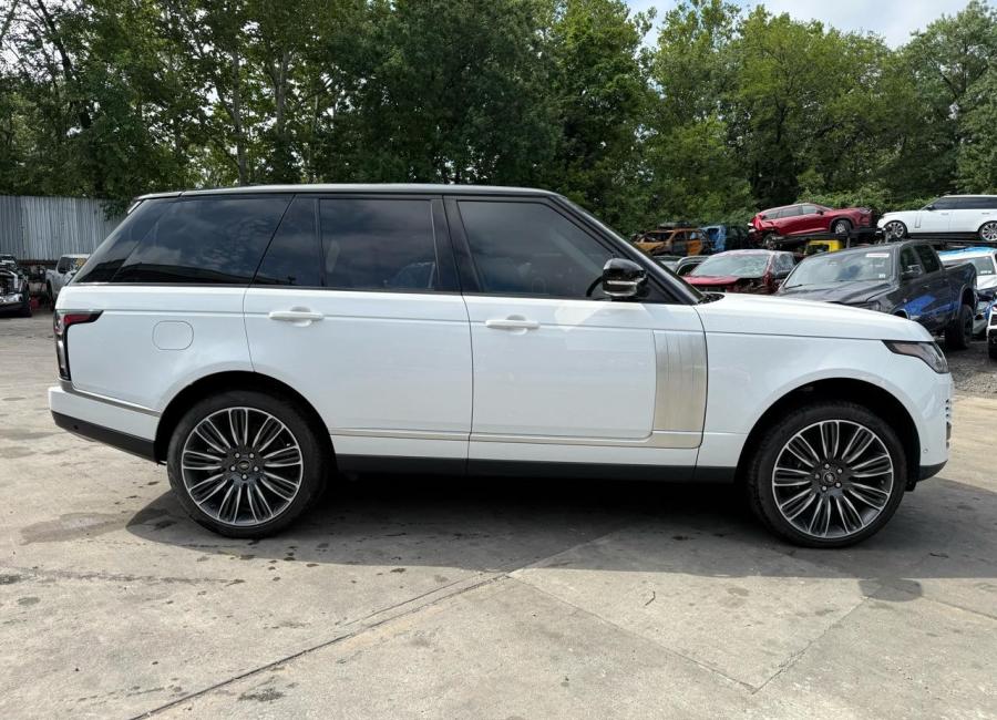 Salvage 2022 Land Rover Range Rover Westminster Edition in White