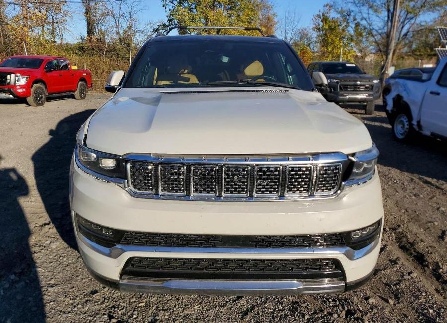 Salvage 2022 Jeep Grand Wagoneer Series Iii in White