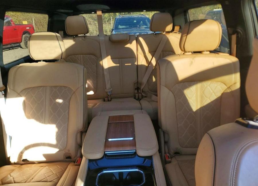 Salvage 2022 Jeep Grand Wagoneer Series Iii in White