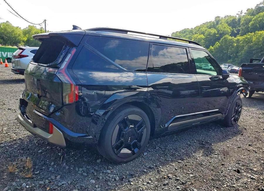 Salvage 2024 Kia Ev9 Gt Line in Black