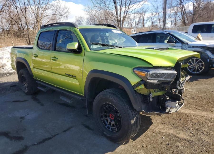 Salvage 2022 Toyota Tacoma Trd Pro in Green