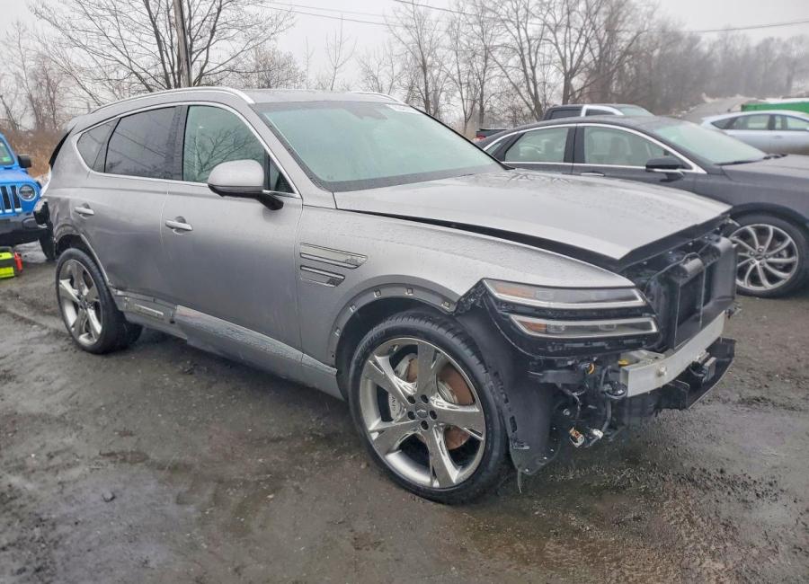 Salvage 2023 Genesis Gv80  in Gray