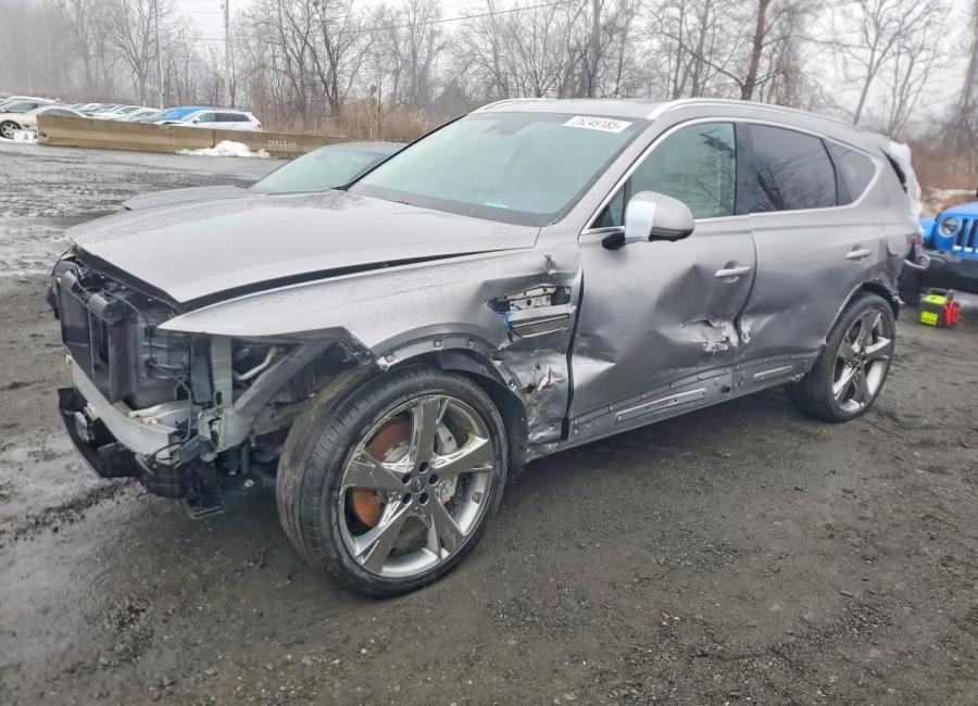 Salvage 2023 Genesis Gv80  in Gray