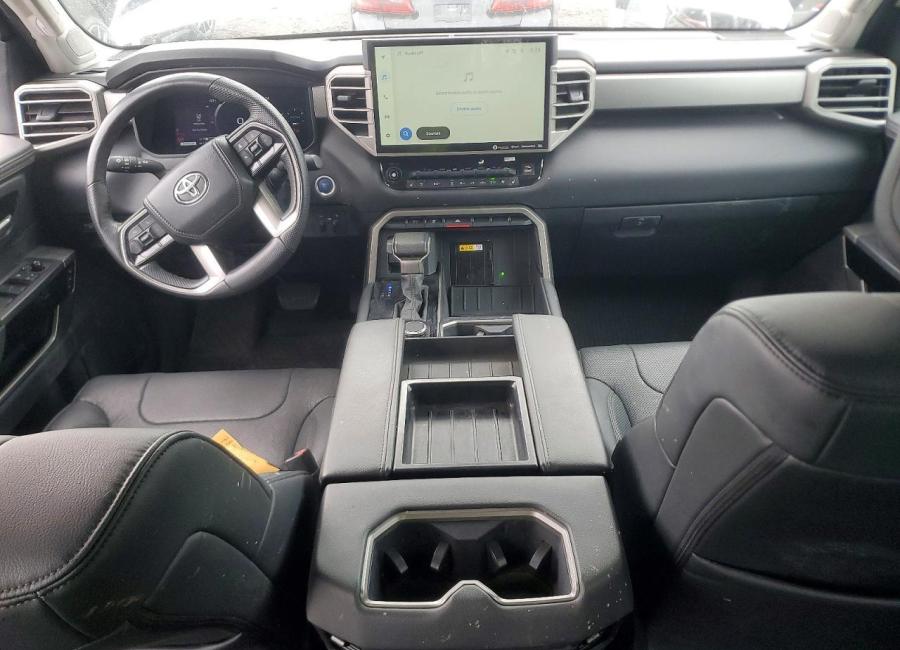 Salvage 2024 Toyota Tundra Limited in White