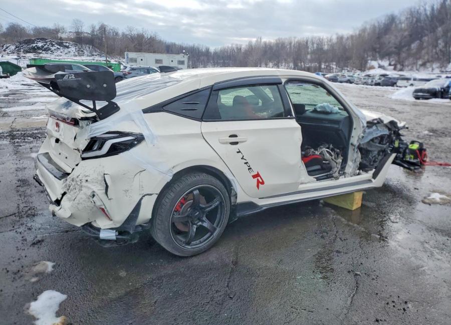 Salvage 2025 Honda Civic Type-r in White