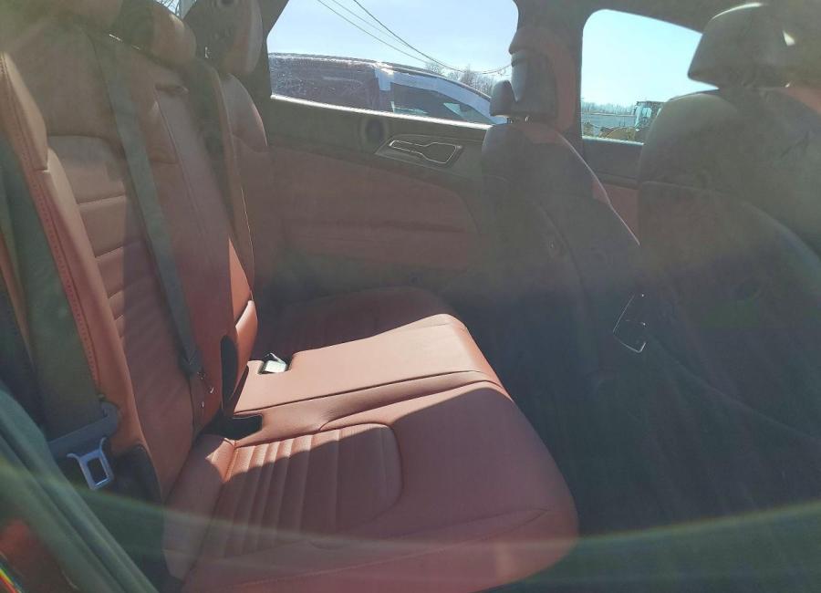 Salvage 2025 Kia Sportage Hybrid Sx-prestige in Black