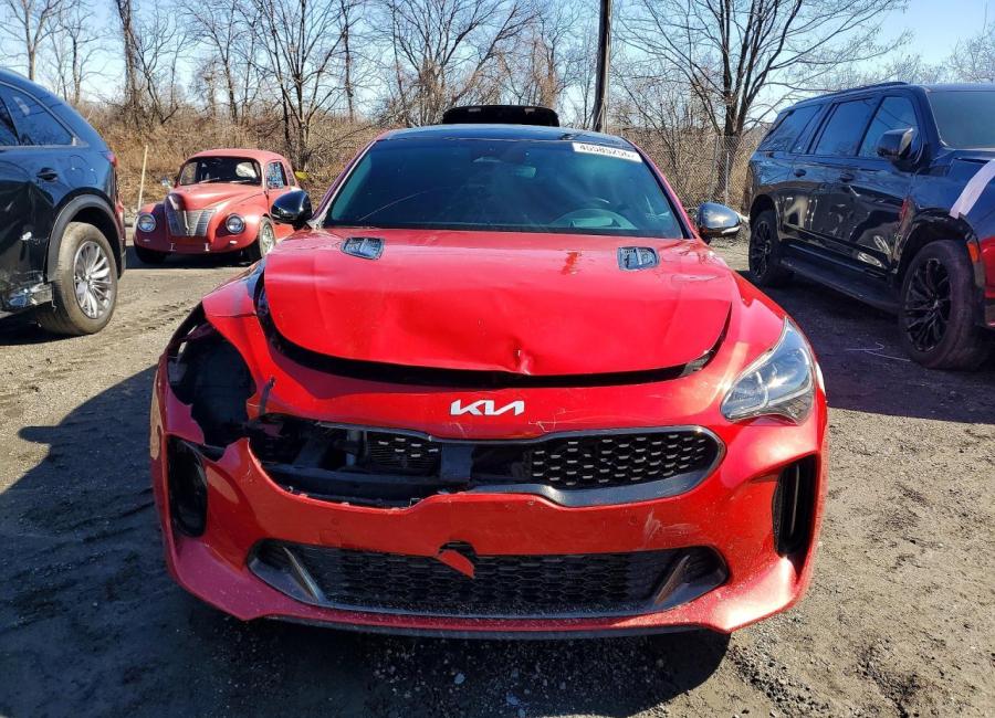 Salvage 2023 Kia Stinger Gt2 in Red
