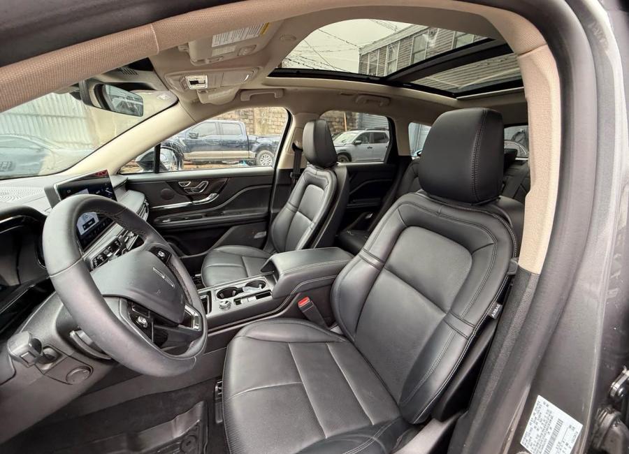Salvage 2024 Lincoln Corsair Premiere in Gray