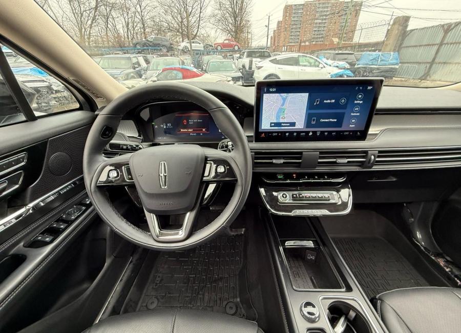 Salvage 2024 Lincoln Corsair Premiere in Gray