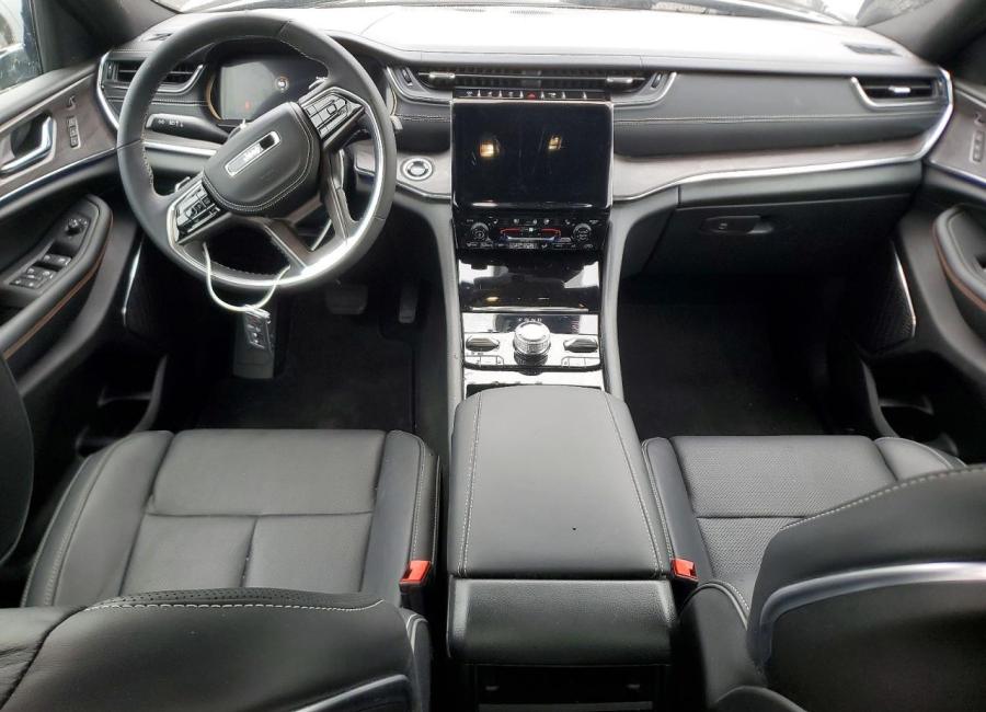 Salvage 2025 Jeep Grand Cherokee Overland in Black