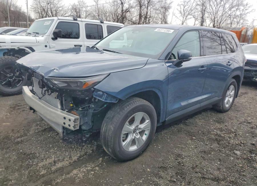 Salvage 2025 Toyota Grand Highlander  in Blue