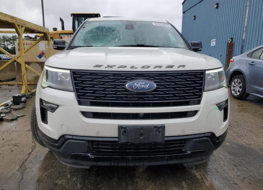 Salvage 2019 Ford Explorer Sport in White