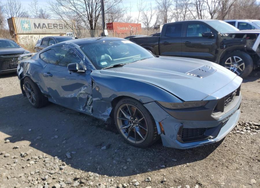 Salvage 2024 Ford Mustang Dark Horse in Blue