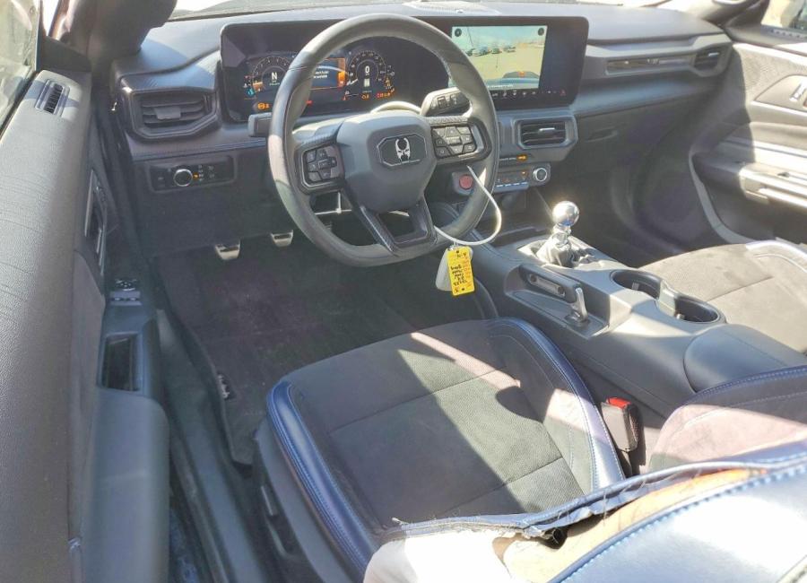 Salvage 2024 Ford Mustang Dark Horse in Blue