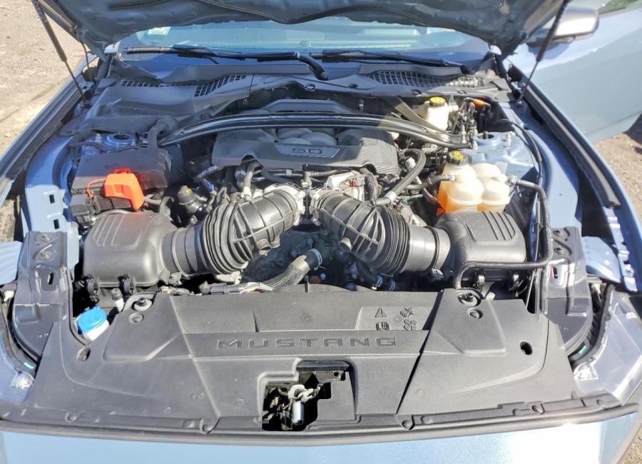 Salvage 2024 Ford Mustang Dark Horse in Blue