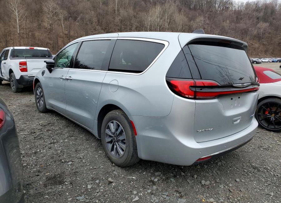 Salvage 2024 Chrysler Pacifica Hybrid Select in Gray
