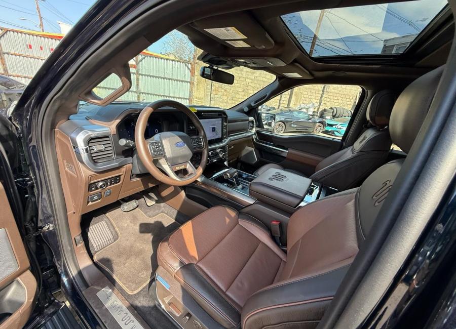 Salvage 2025 Ford F150 King Ranch in Blue