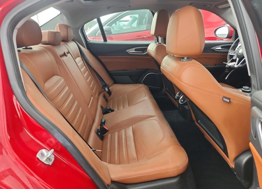 Salvage 2018 Alfa Romeo Giulia Ti Q4 in Red