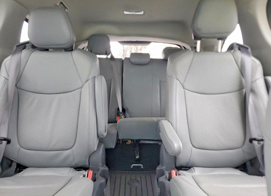 Salvage 2024 Toyota Sienna Awd Hybrid Limited in Silver