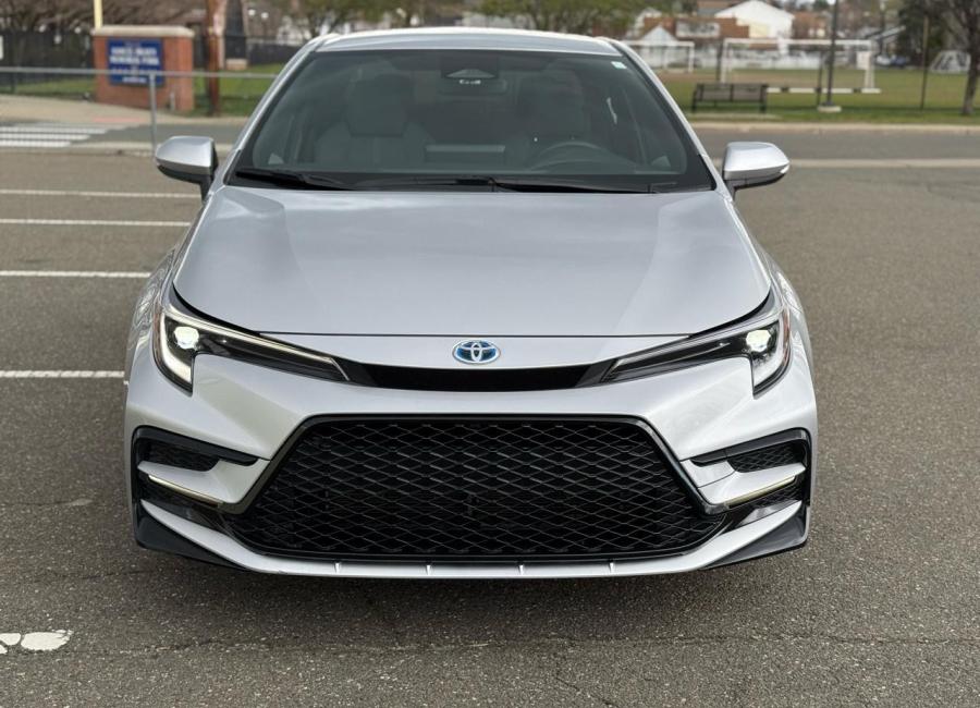 Salvage 2024 Toyota Corolla Le in Silver
