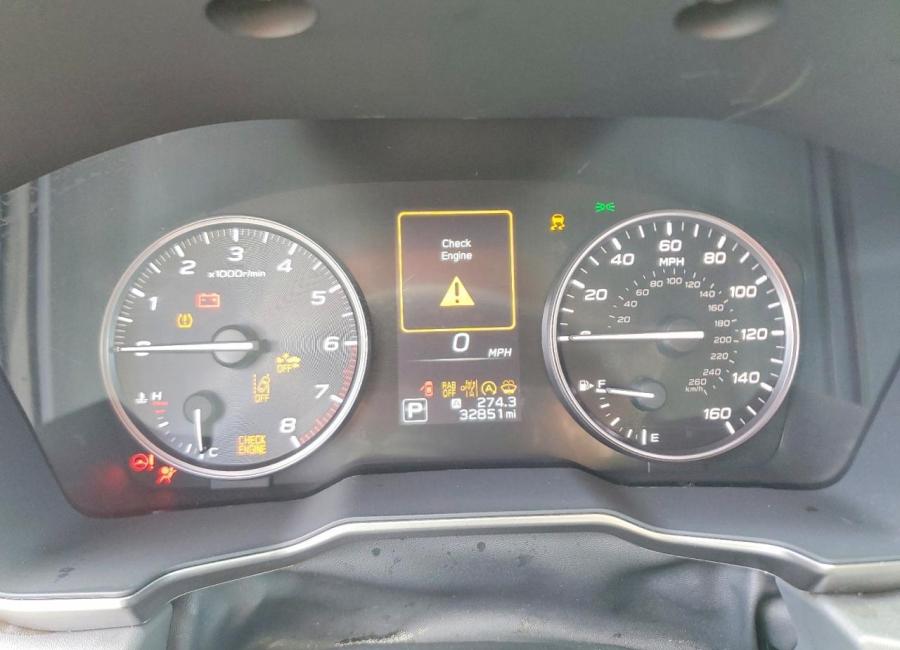 Salvage 2025 Subaru Outback Onyx Edition in White