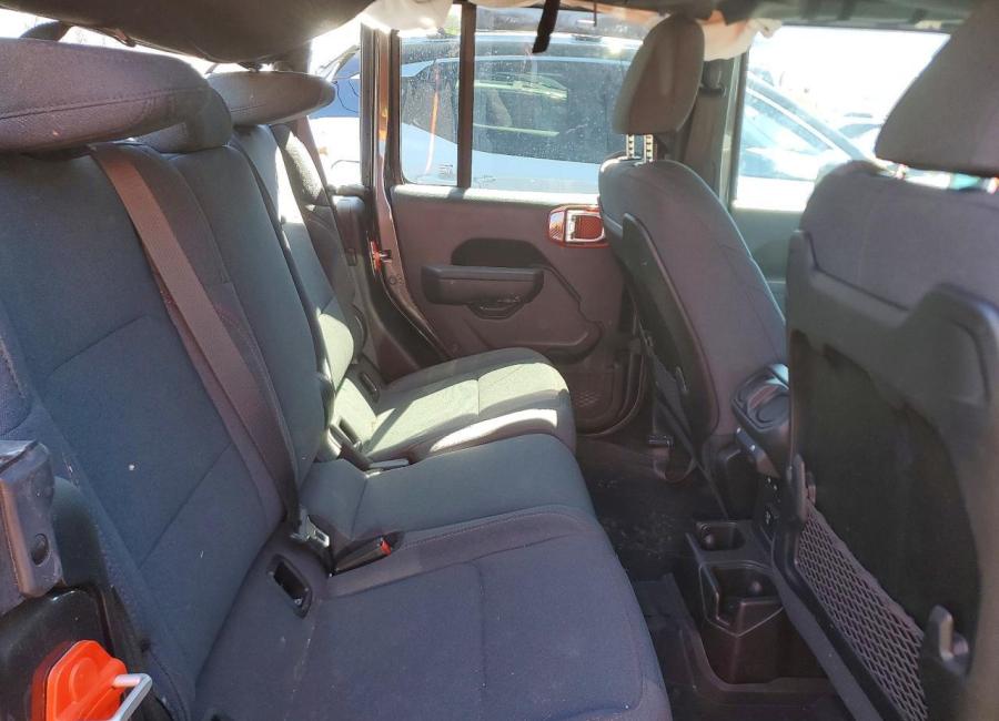 Salvage 2024 Jeep Gladiator Rubicon in Gray