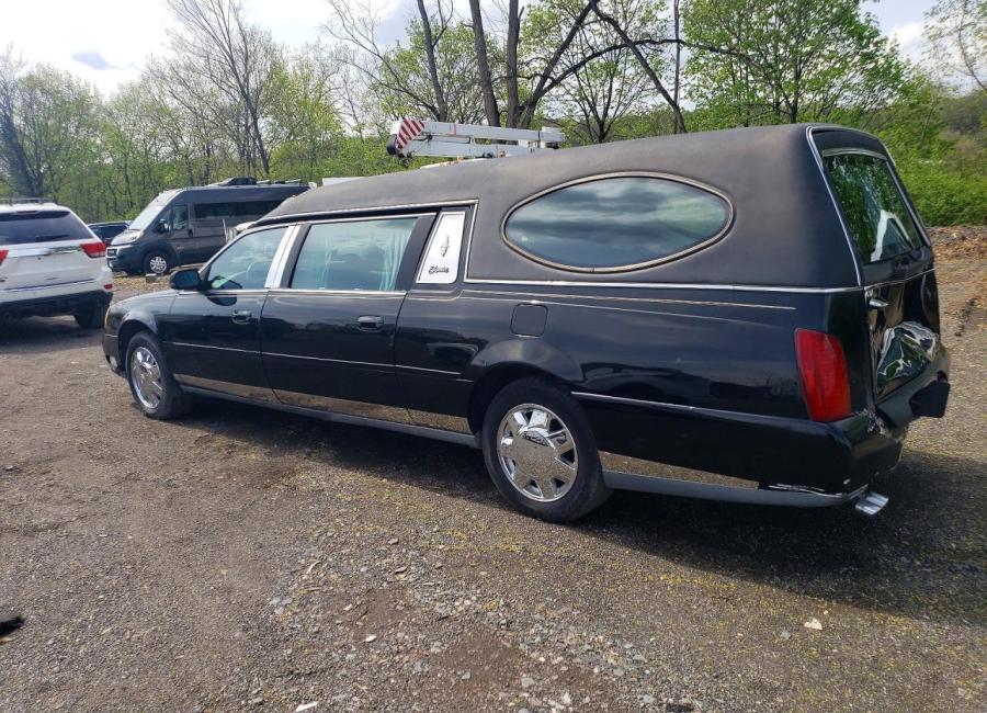 Salvage 2003 Cadillac Commercial Hearse in Black