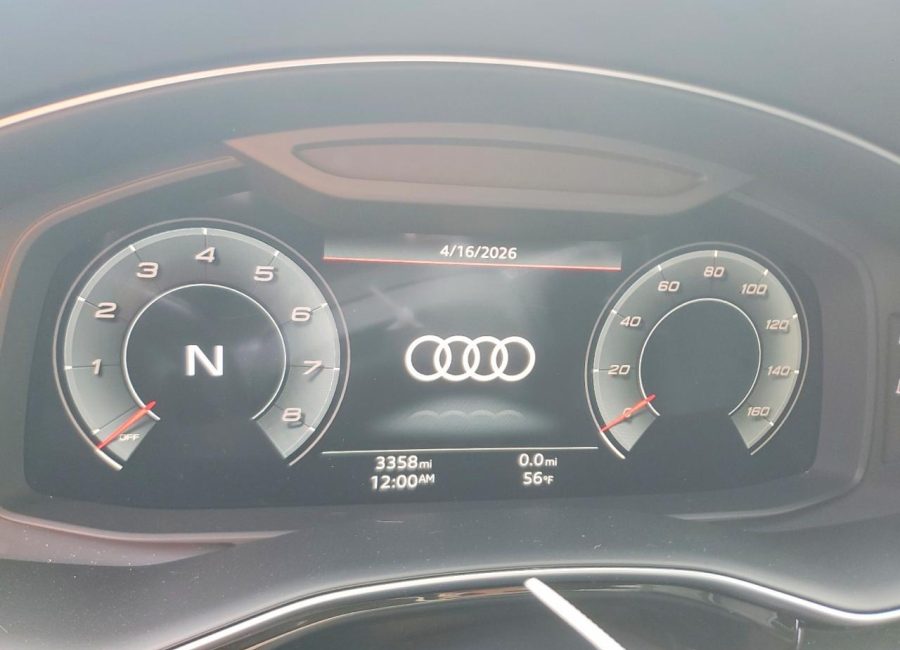 Salvage 2025 Audi Sq8 Prestige in Gray