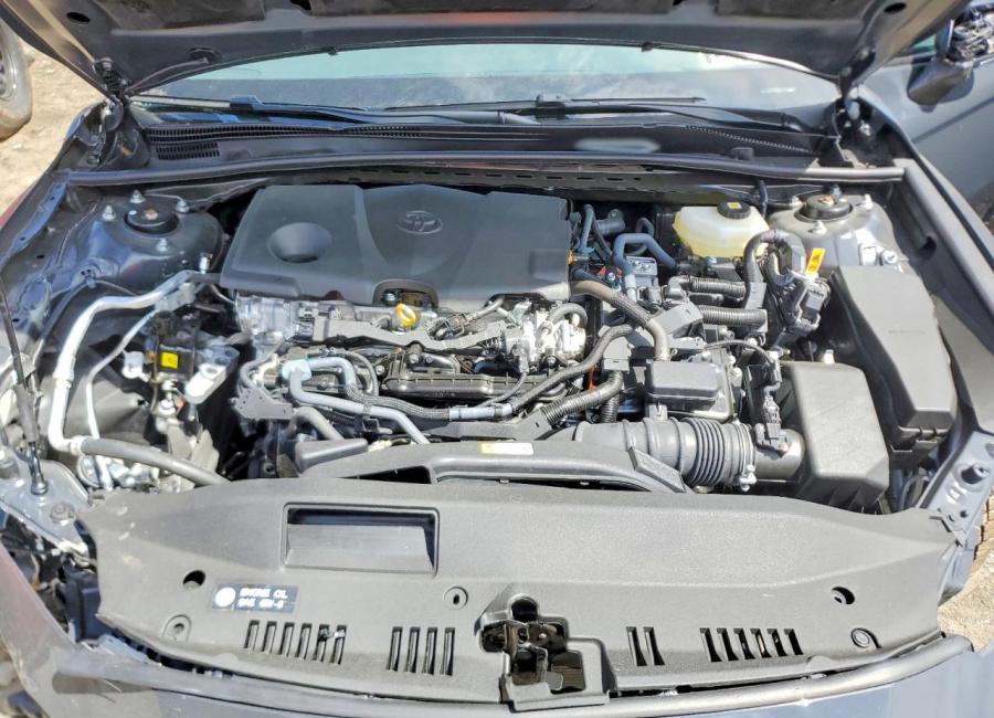 Salvage 2025 Toyota Camry Le in Gray