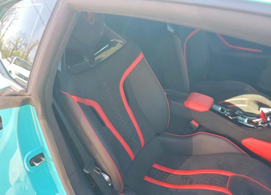 Salvage 2024 Lamborghini Huracan Tecnica in Blue