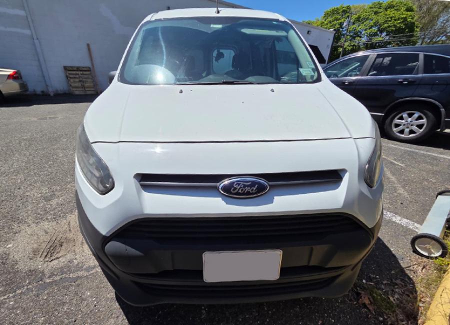 Salvage 2016 Ford Transit Connect in White