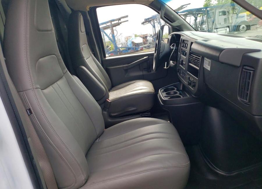 Salvage 2024 Chevrolet Express  in White