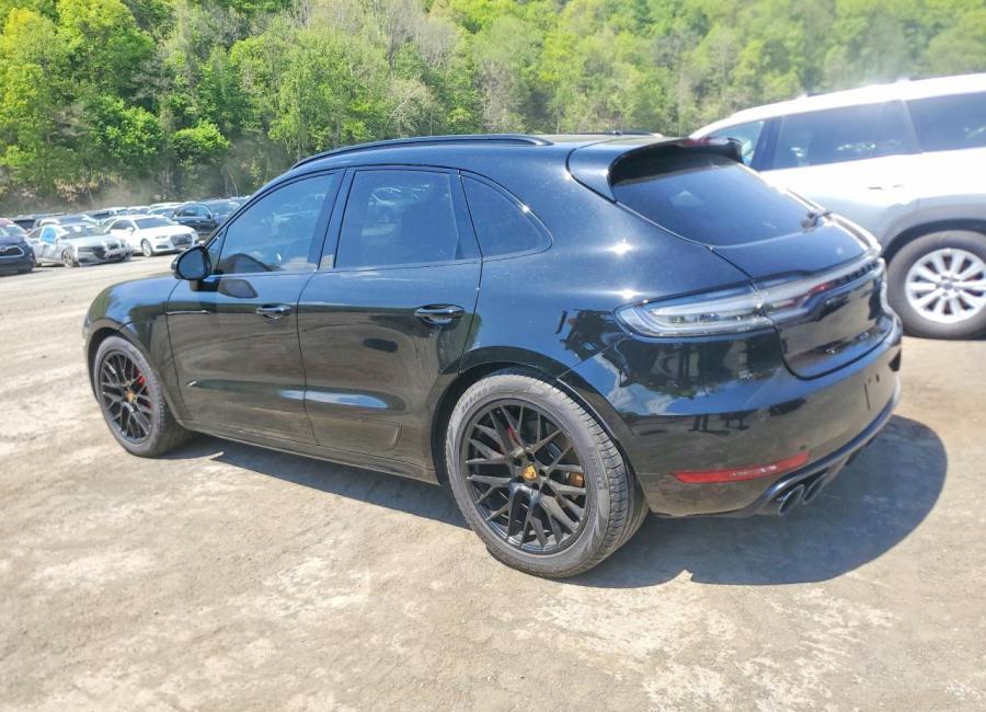 Salvage 2021 Porsche Macan Gts in Black
