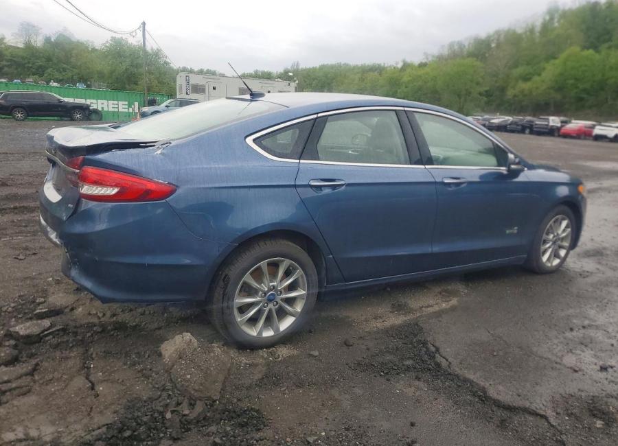 Salvage 2018 Ford Fusion Se Phev in Blue