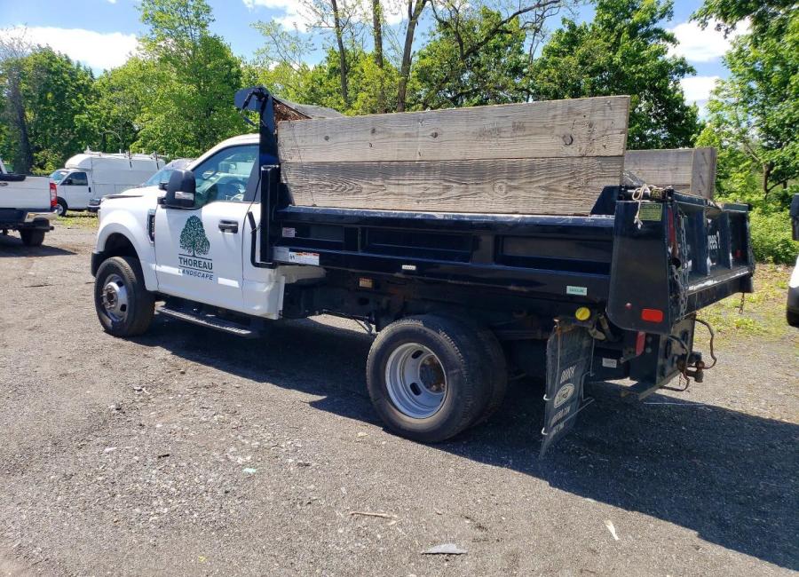 Salvage 2021 Ford F350 Dump Truck in White