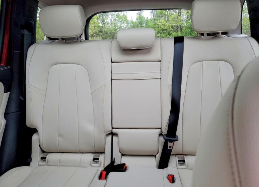 Salvage 2023 Mercedes-benz Glb 350 4matic in Red