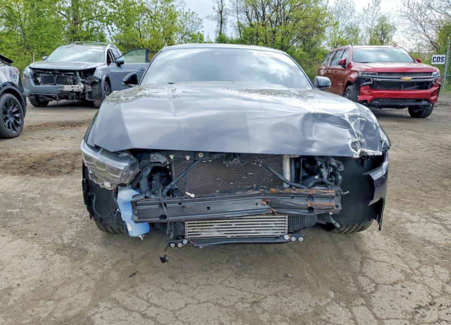 Salvage 2024 Ford Mustang  in Black