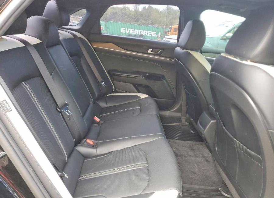 Salvage 2025 Kia K5 Gt Line in Black