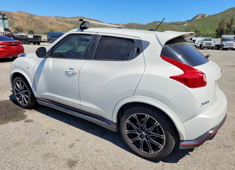 Salvage 2013 Nissan Juke Nismo Awd in White