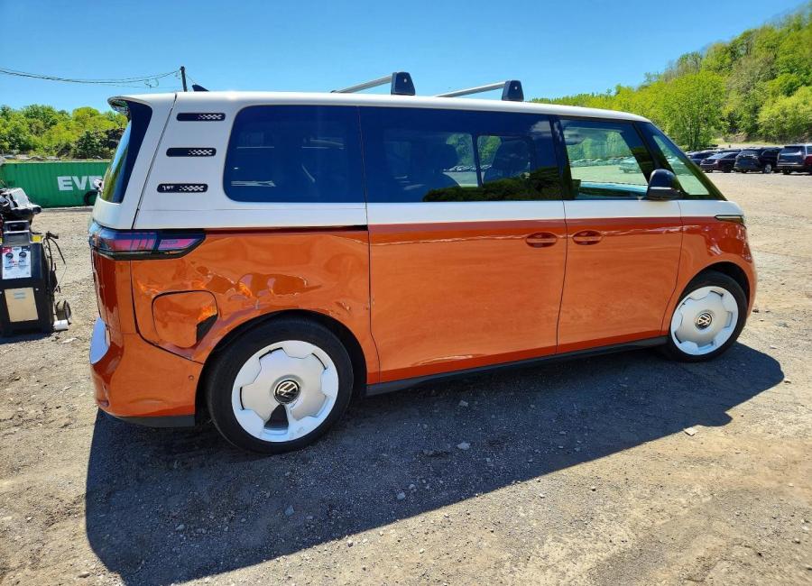 Salvage 2025 Volkswagen Id Buzz First Edition in Two Tone