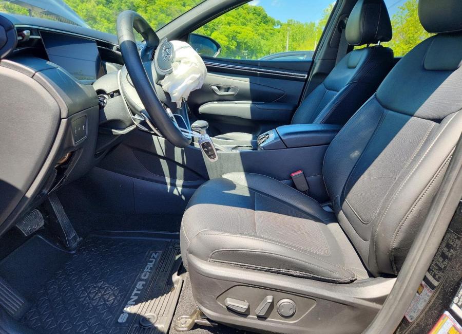 Salvage 2024 Hyundai Santa Cruz  in Black