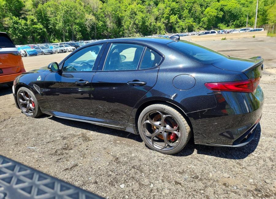 Salvage 2023 Alfa Romeo Giulia Quadrifoglio in Black