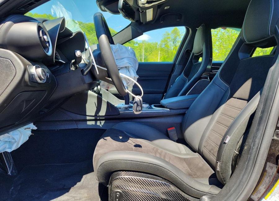 Salvage 2023 Alfa Romeo Giulia Quadrifoglio in Black