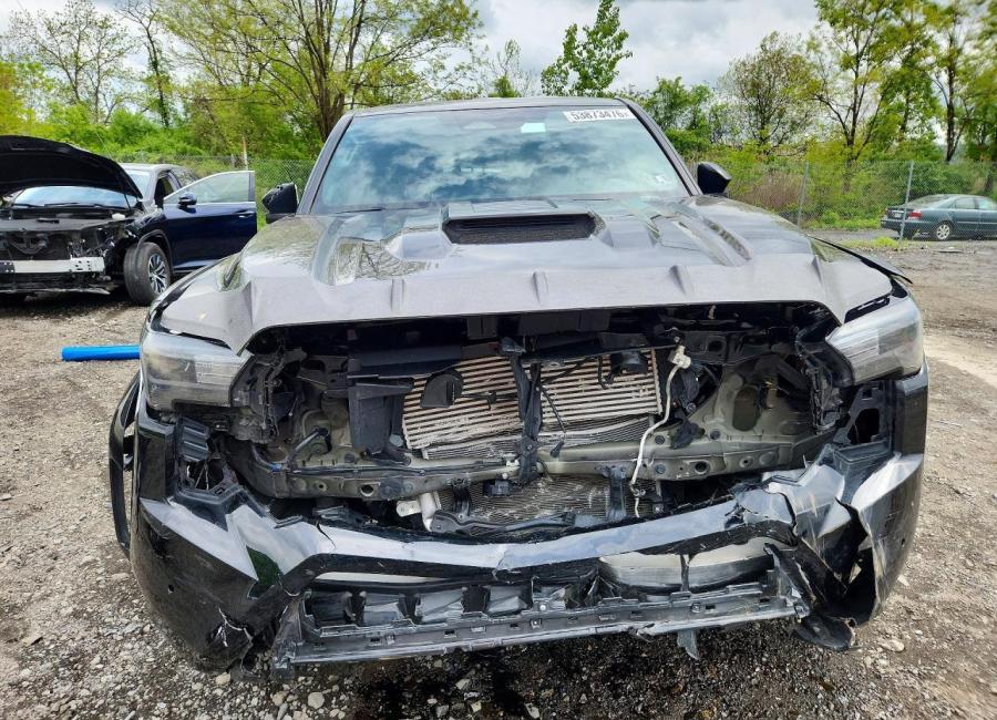 Salvage 2024 Toyota Tacoma Trd Sport Hv in Black