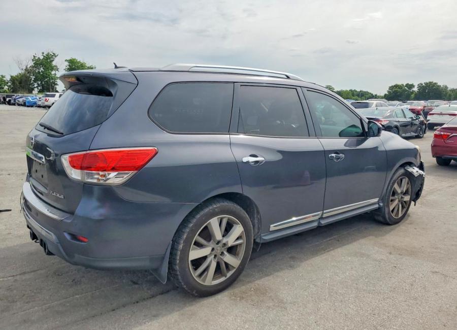 Salvage 2014 Nissan Pathfinder Platinum in Gray