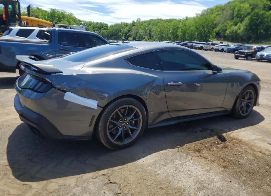 Salvage 2024 Ford Mustang Dark Horse in Gray