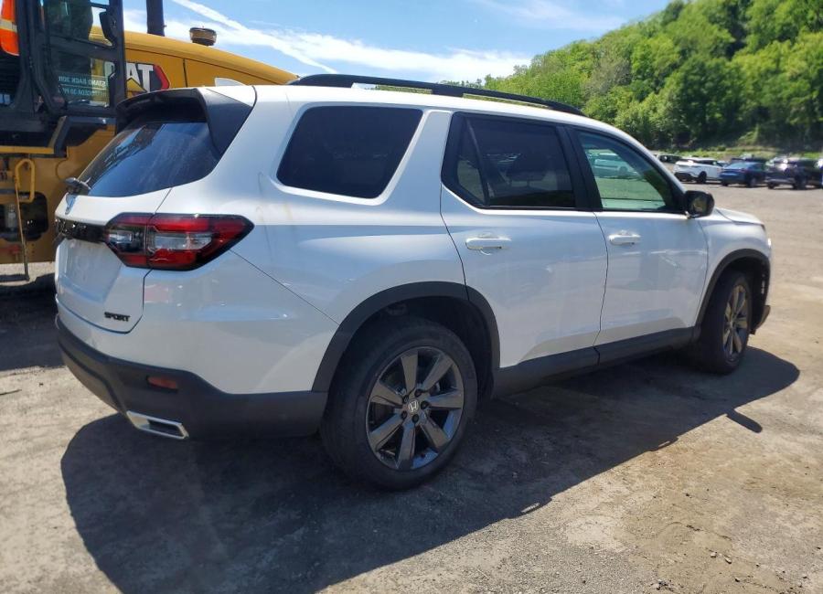 Salvage 2025 Honda Pilot Sport in White