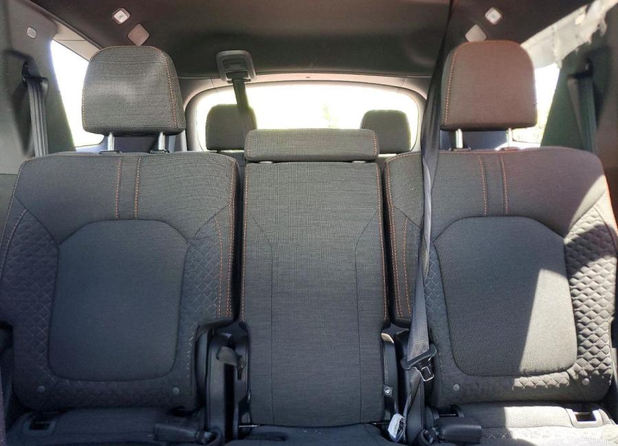 Salvage 2025 Honda Pilot Sport in White